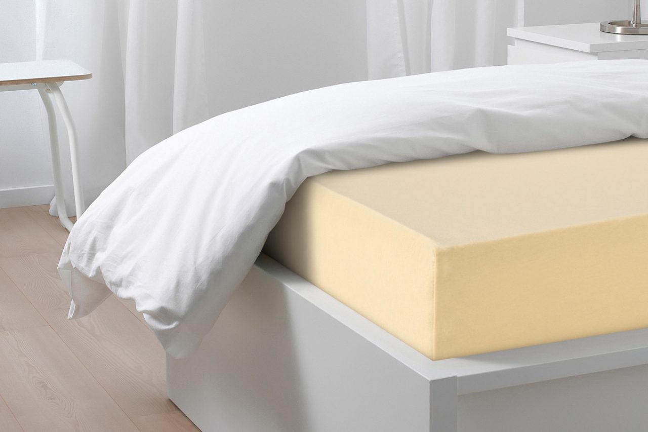 Простыня на резинке Трикотажная манго