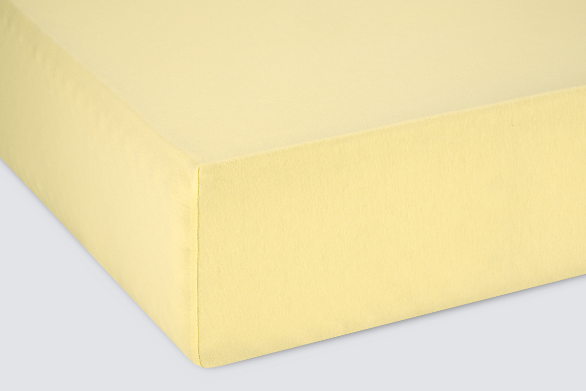 Простыня на резинке Трикотажная нежно-желтая