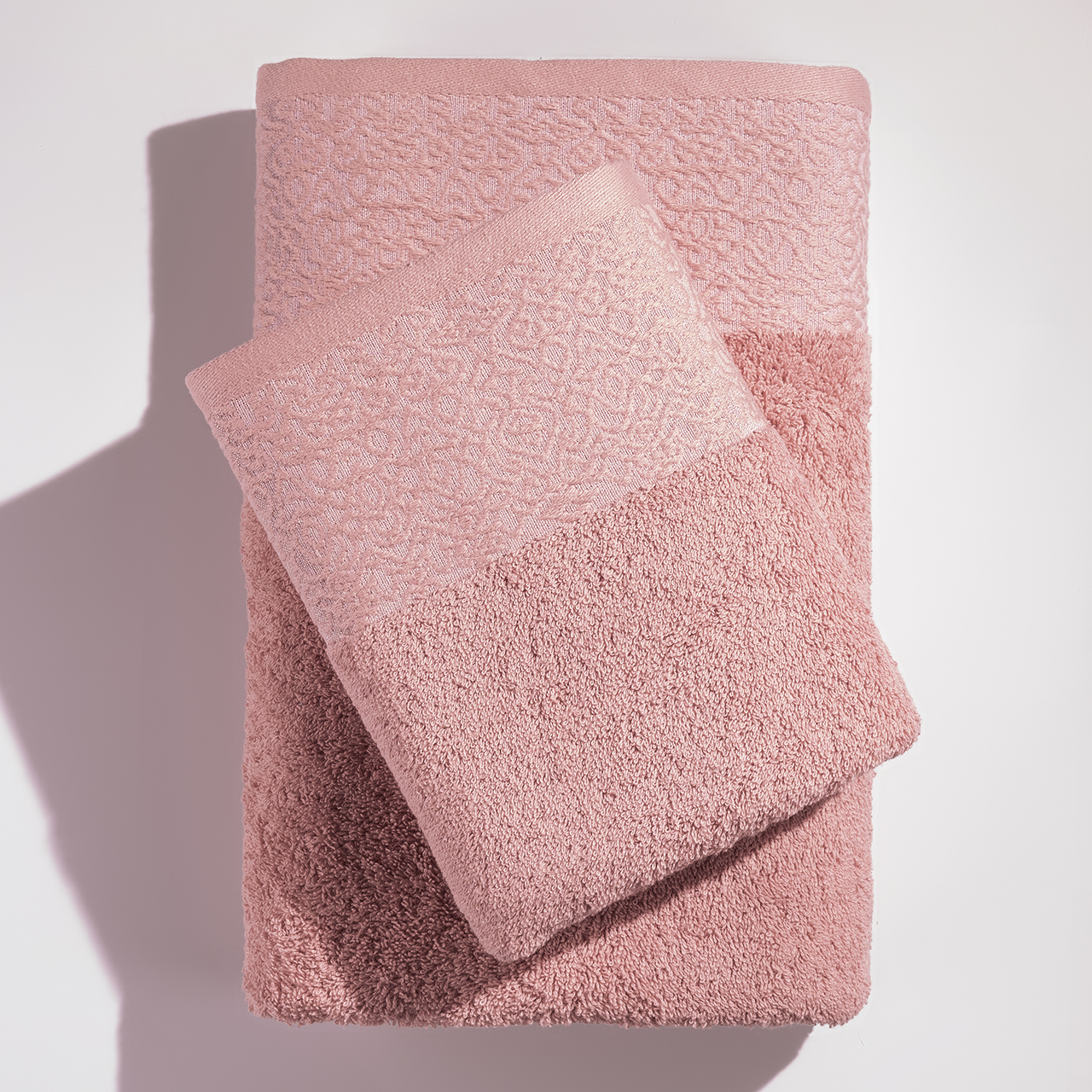 Полотенце Мадонна пудровое