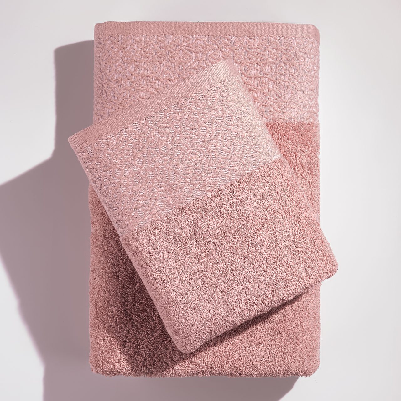 Полотенце Мадонна пудровое