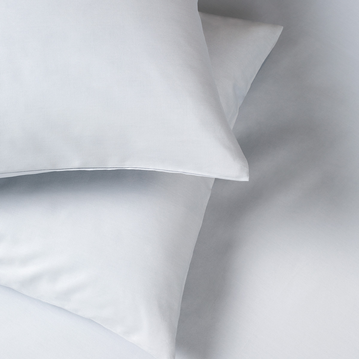 Постельное белье Моноспейс серый