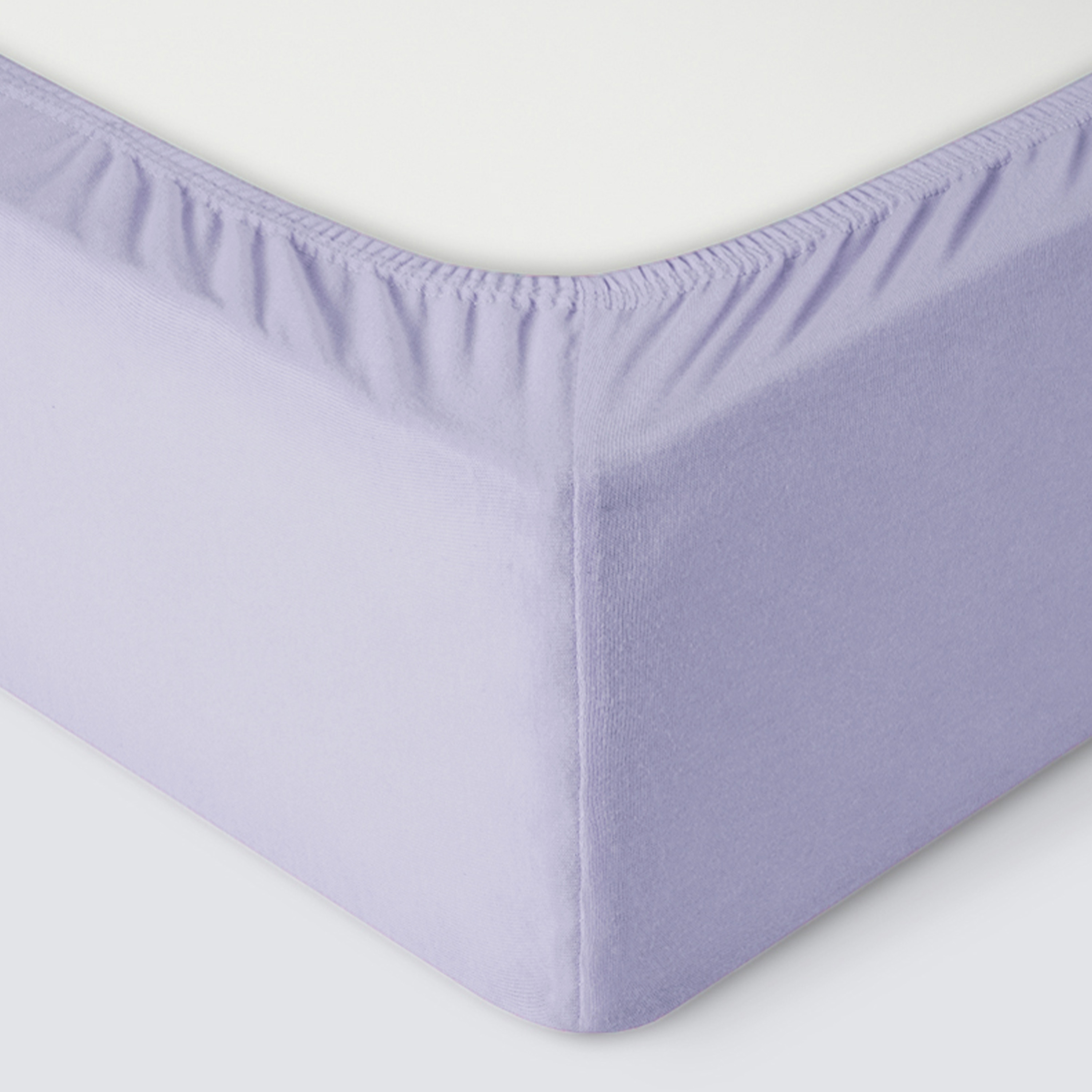Простыня на резинке Трикотажная сиреневая