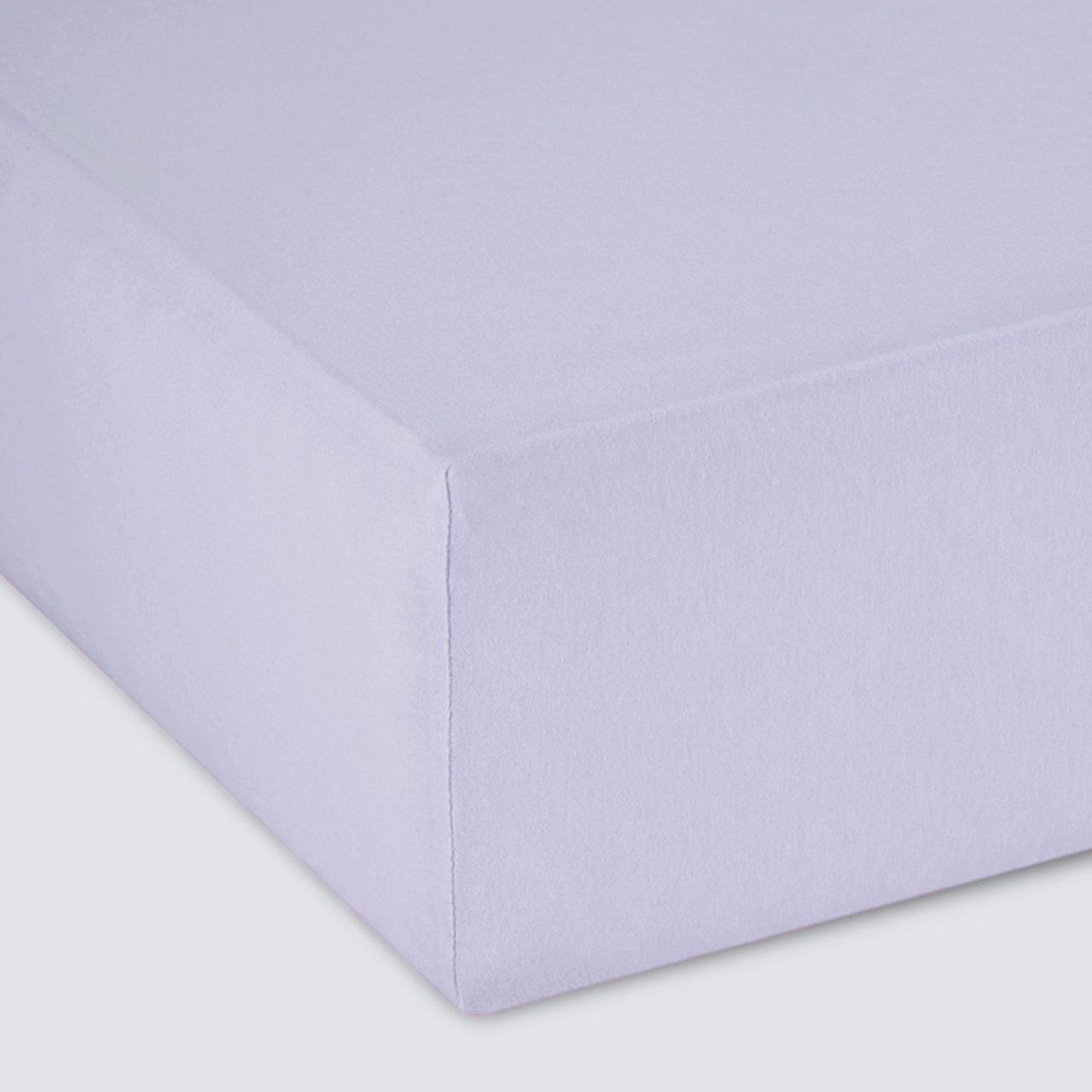 Простыня на резинке Трикотажная сиреневая