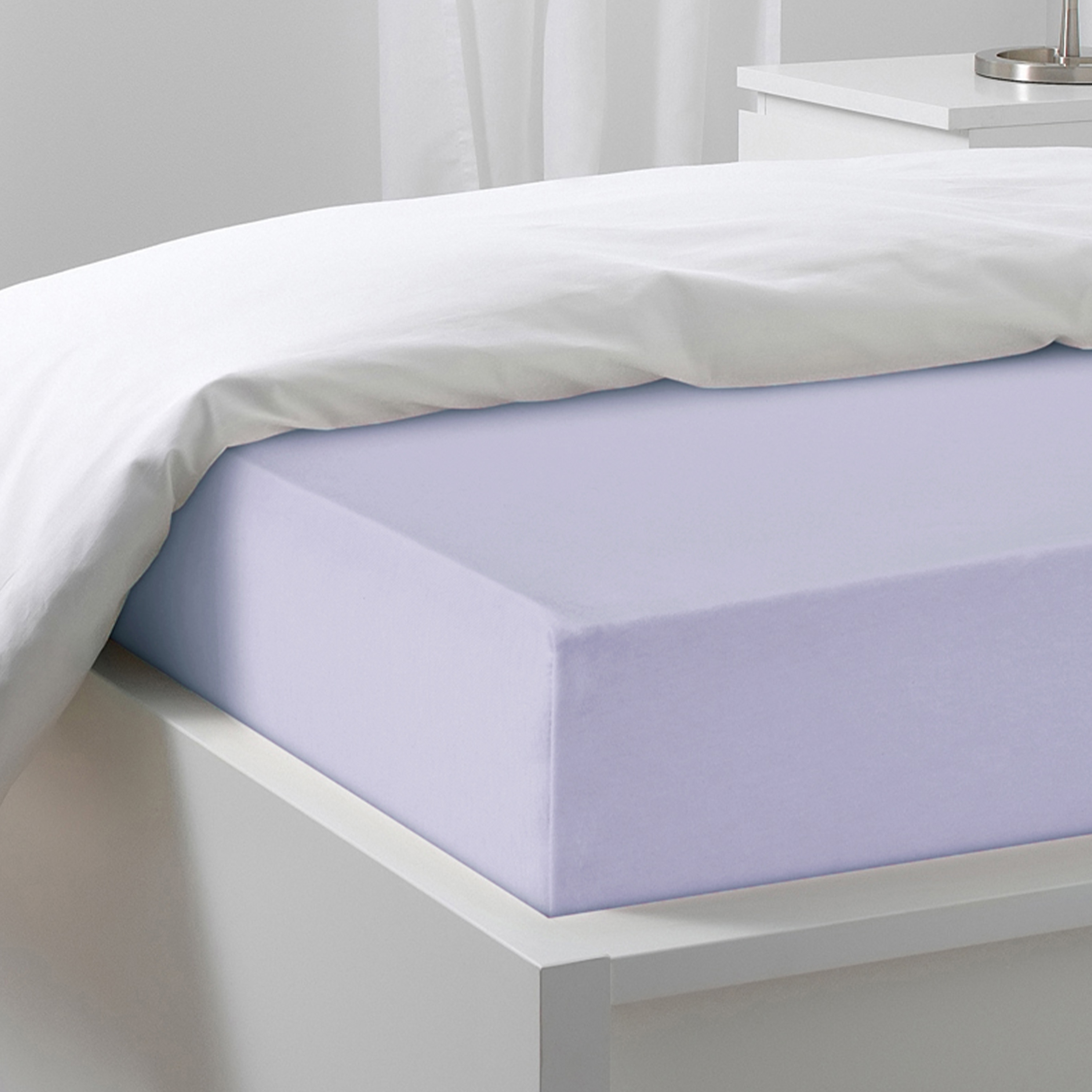 Простыня на резинке Трикотажная сиреневая