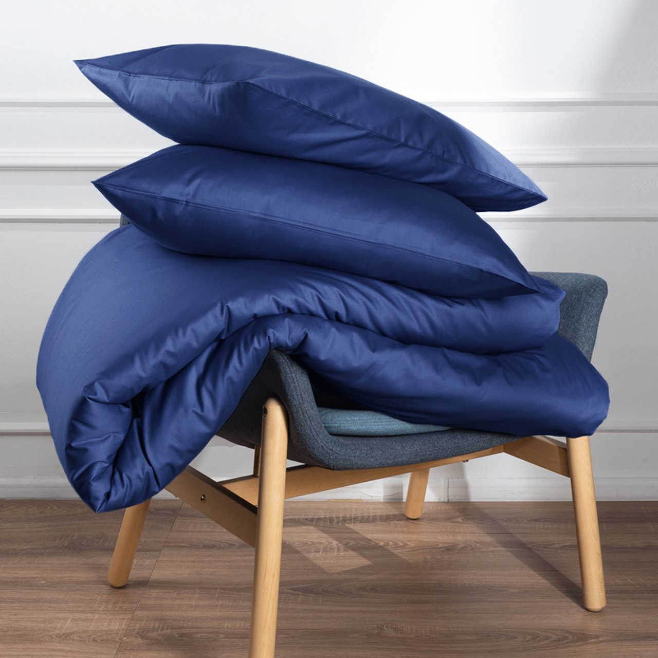 Предмет комплекта Моноспейс темно-синий